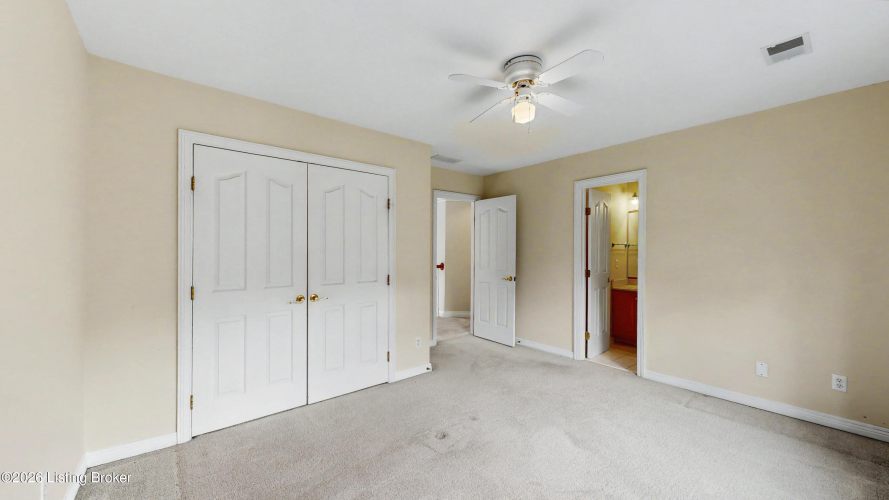 Listing Image 33
