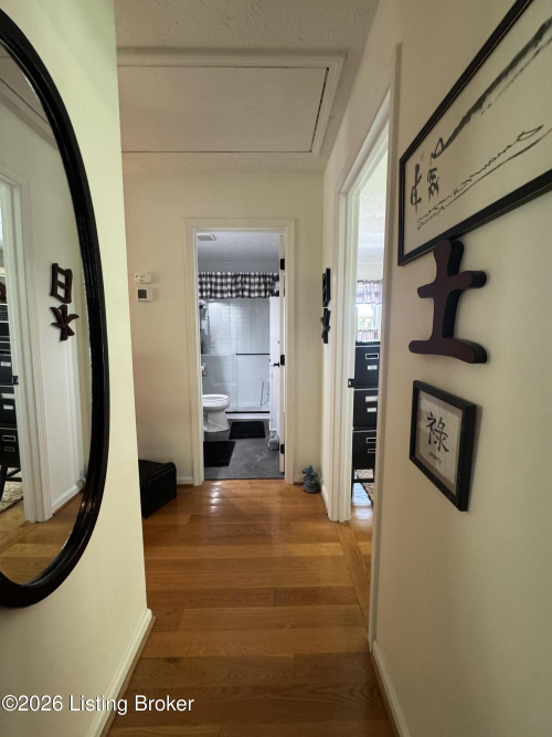 Listing Image 22