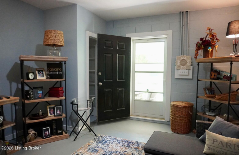 Listing Image 31