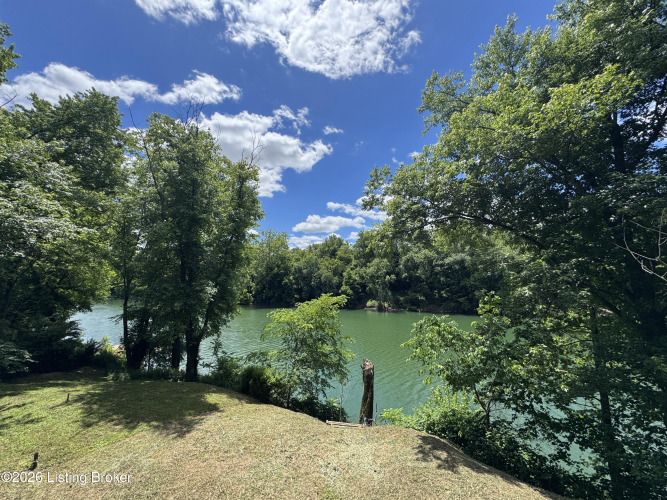 Listing Image 41