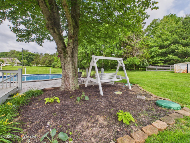 Listing Image 36