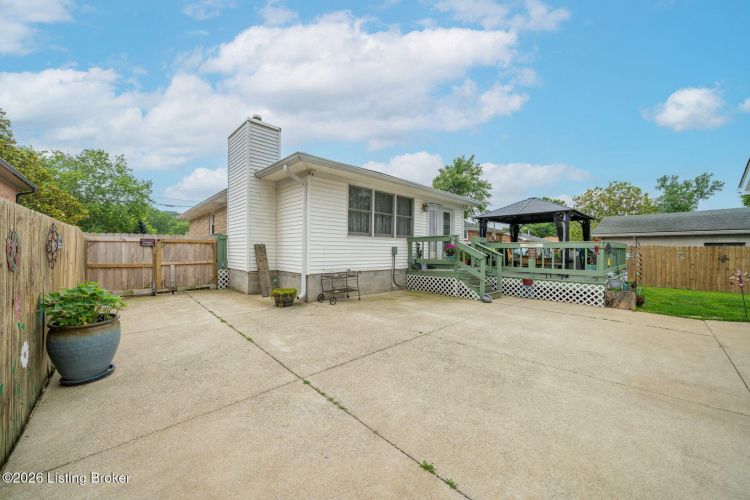 Listing Image 38