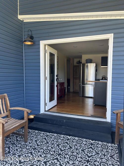 Listing Image 25