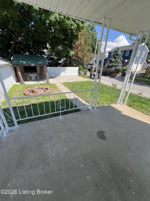 Listing Image 16