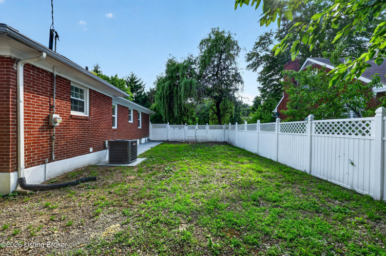 Listing Image 42