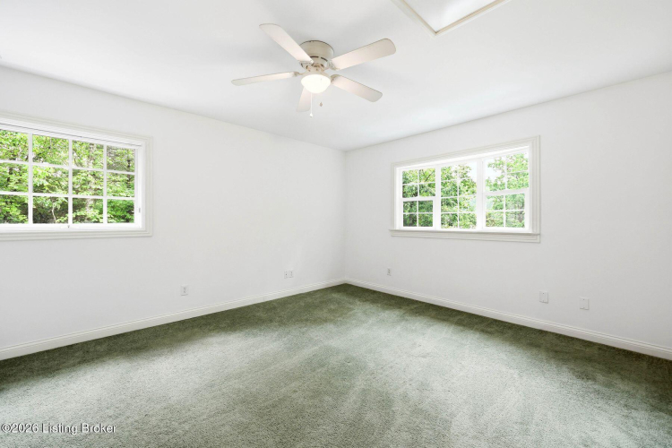 Listing Image 58