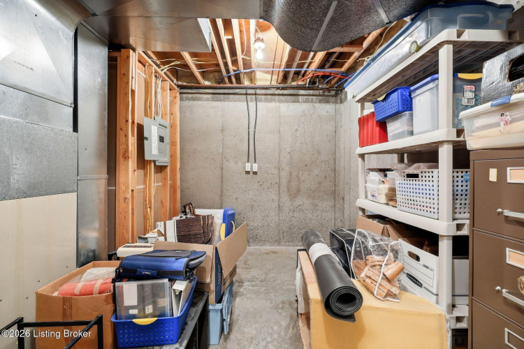 Listing Image 73