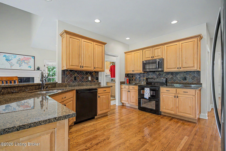 Listing Image 22