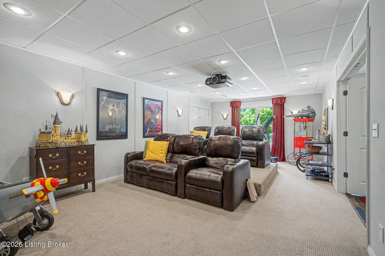 Listing Image 54