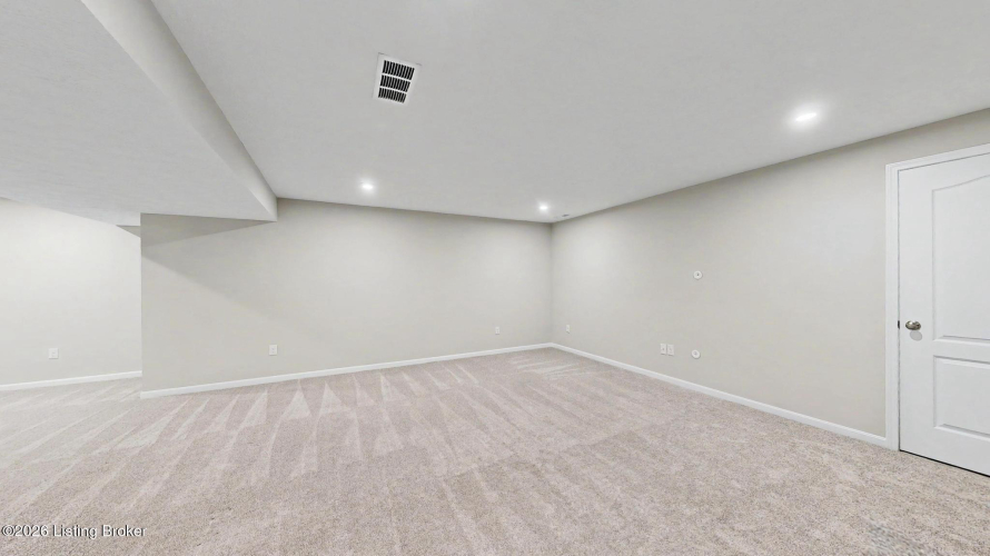 Listing Image 50