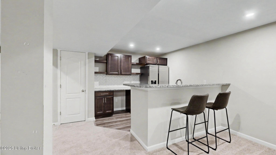 Listing Image 54