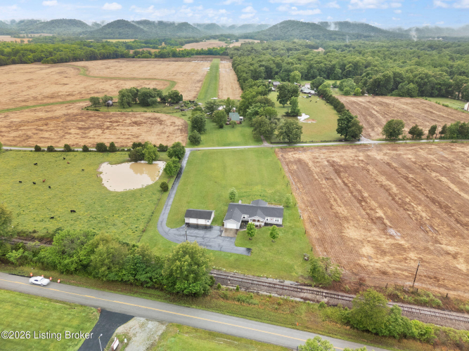 Listing Image 41