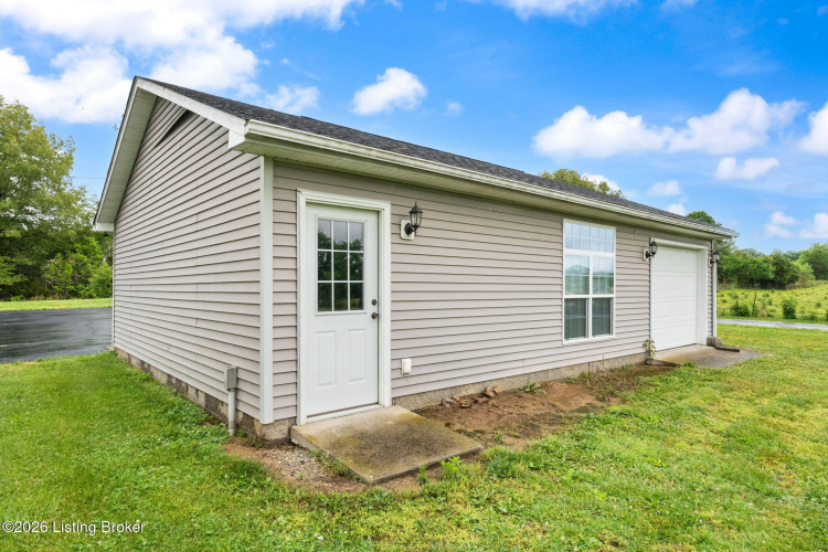 Listing Image 52