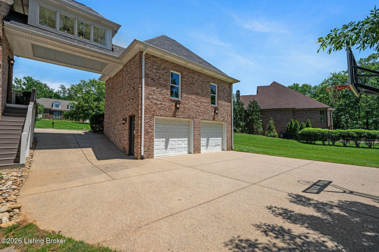 Listing Image 83
