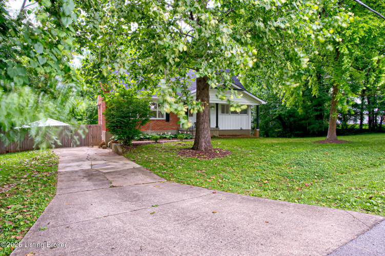 Listing Image 32