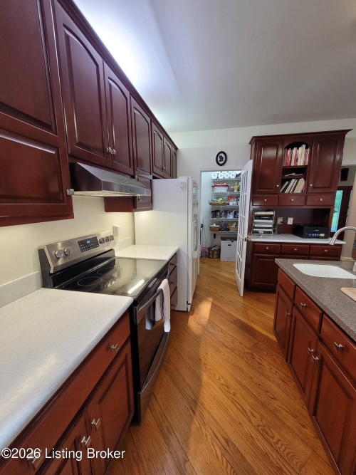 Listing Image 23