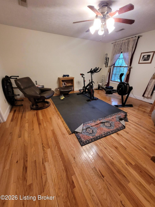 Listing Image 31