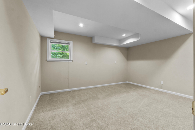 Listing Image 60