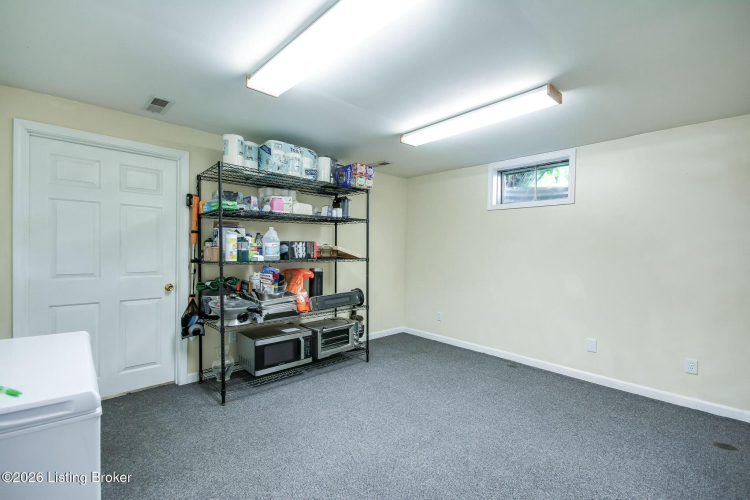 Listing Image 53
