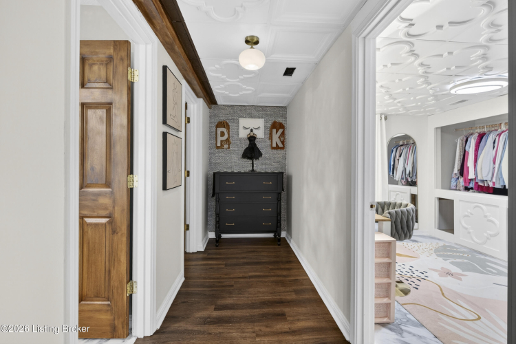 Listing Image 55