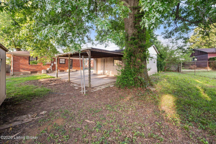 Listing Image 6
