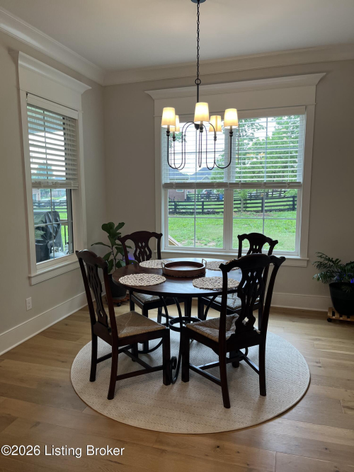 Listing Image 16