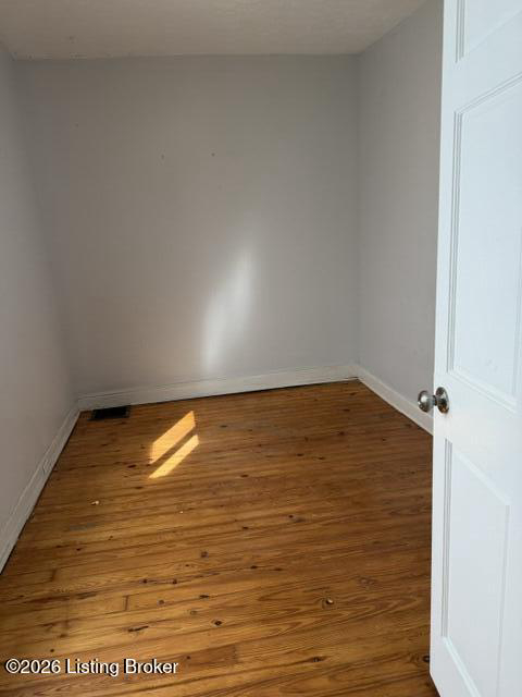 Listing Image 29
