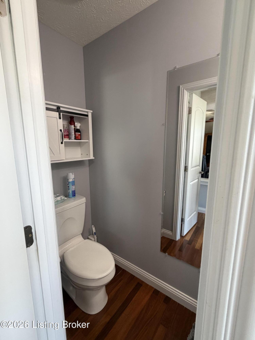 Listing Image 17