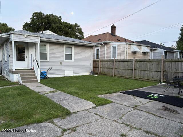 Listing Image 3