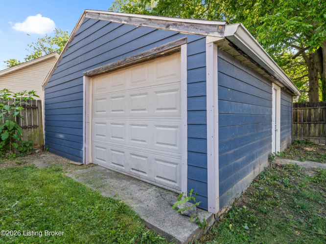 Listing Image 26