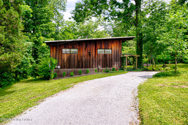Listing Image 23
