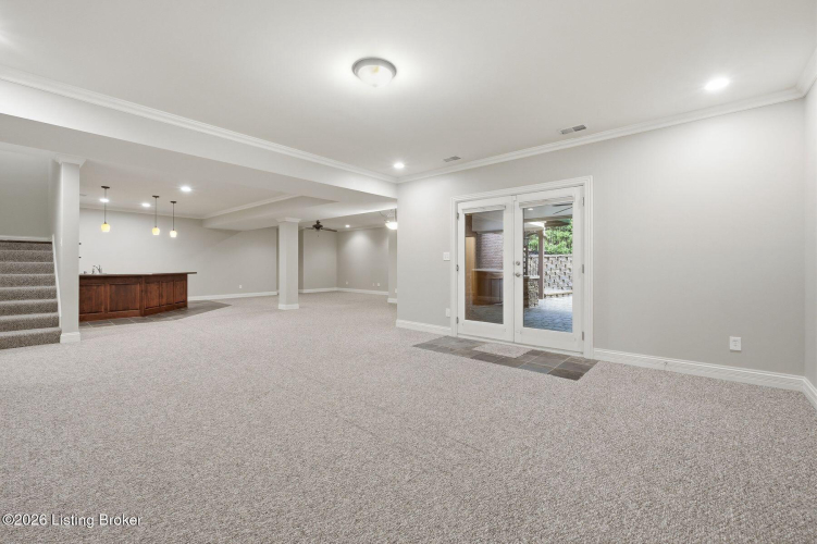 Listing Image 53