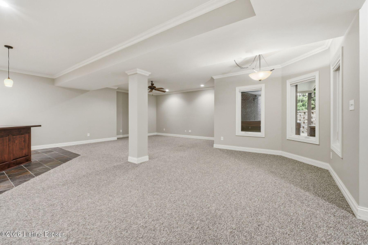 Listing Image 54
