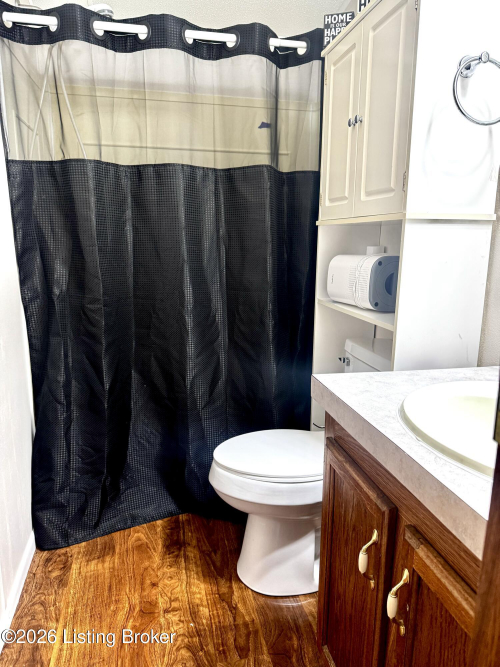 Listing Image 23