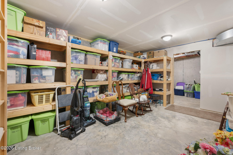 Listing Image 35