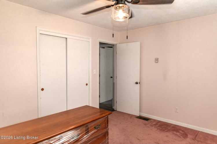 Listing Image 30