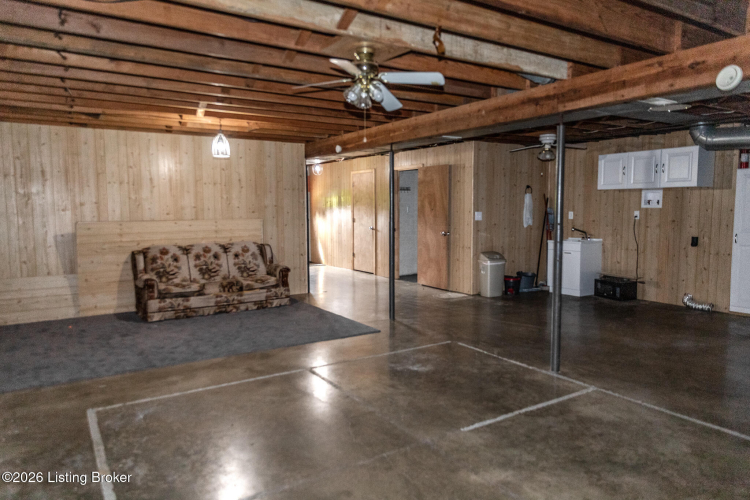 Listing Image 37