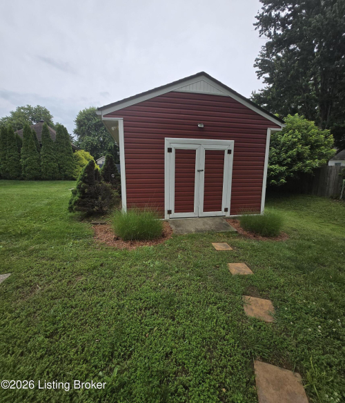 Listing Image 8