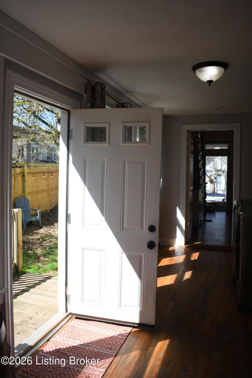 Listing Image 27