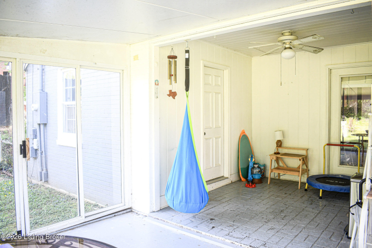Listing Image 35