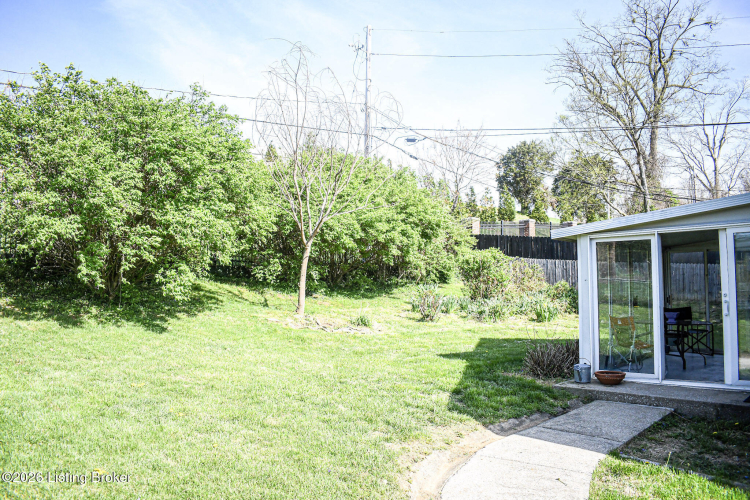 Listing Image 42
