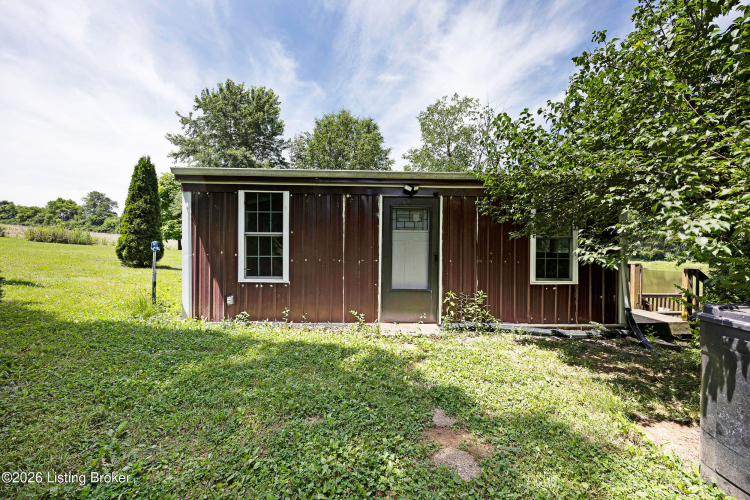 Listing Image 18