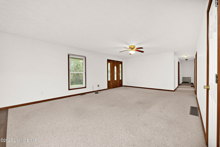 Listing Image 24