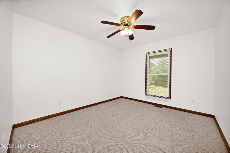 Listing Image 38