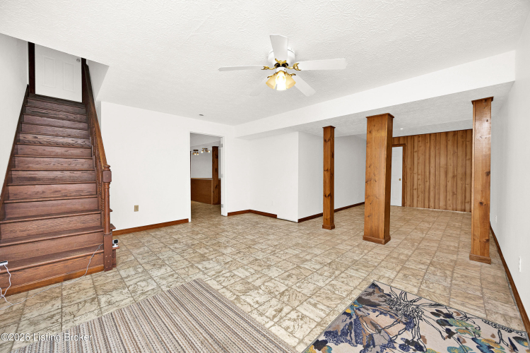 Listing Image 42