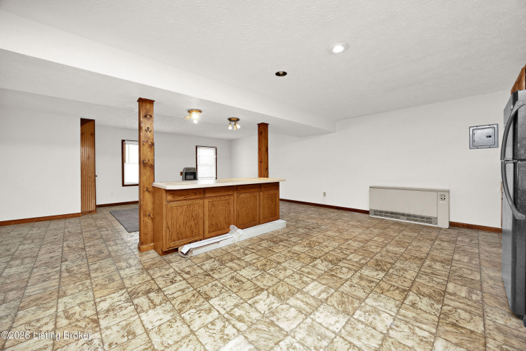 Listing Image 48