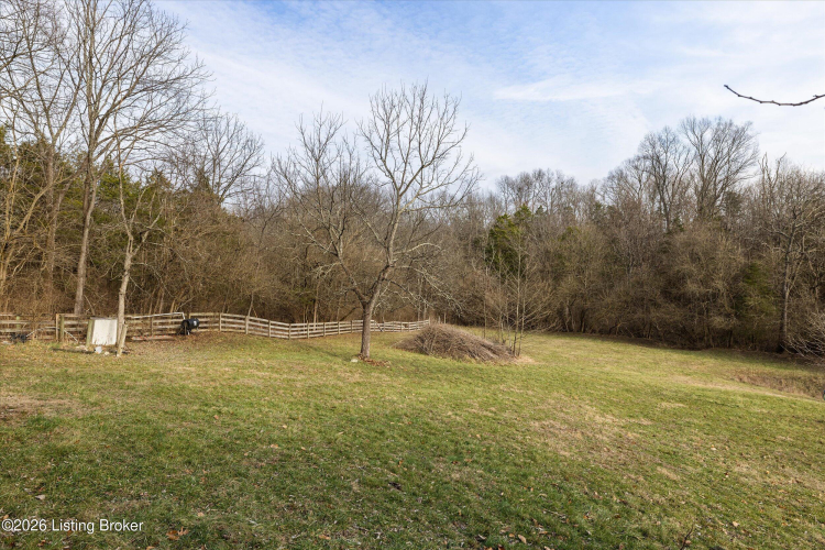 Listing Image 40