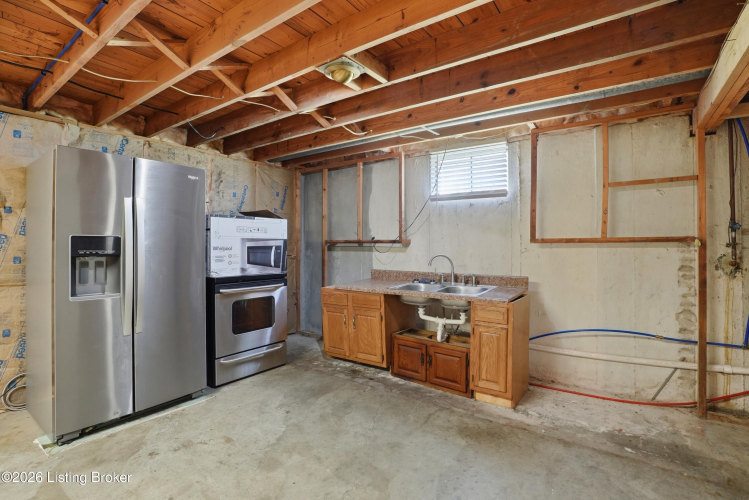 Listing Image 29