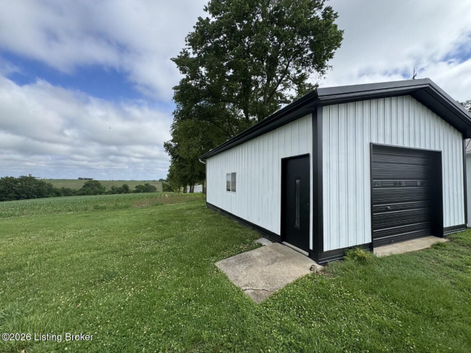 Listing Image 27