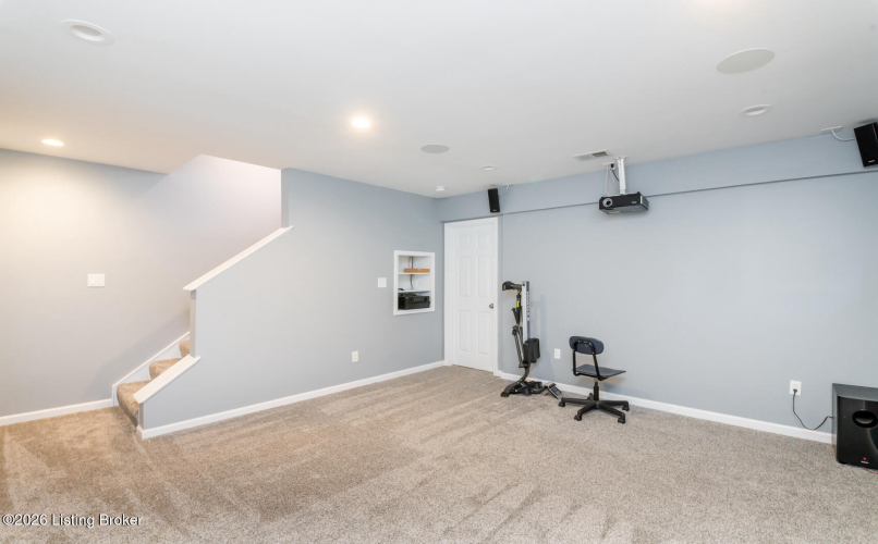 Listing Image 75